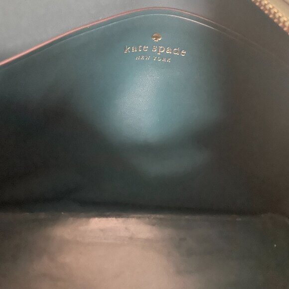 Kate Spade Tote - Picture 3 of 10